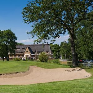 Grand Slam Hotel Le Vaudreuil Exterior photo