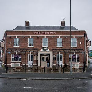 The Rodney Hotel Warrington Exterior photo