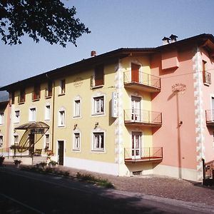 Albergo Ristorante Marcheno Exterior photo