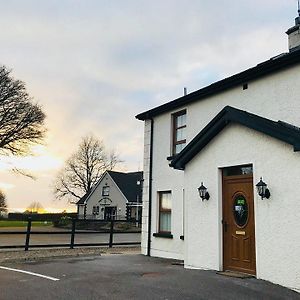 Clogher Valley Golf Club Bed & Breakfast Fivemiletown Exterior photo