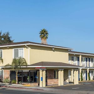 Vallejo Inn Exterior photo