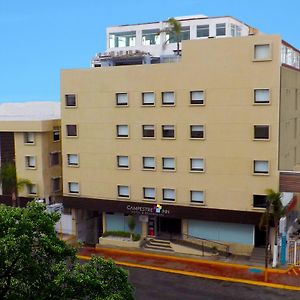 Hotel Campestre Inn Leon Exterior photo