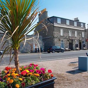 The Davron Hotel Fraserburgh Exterior photo