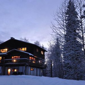 Talkeetna Chalet Hotel Exterior photo