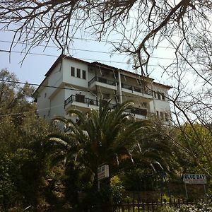 Blue Bay Hotel Milina Exterior photo