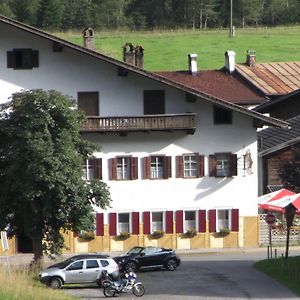 Gasthof Sonne Haeselgehr Hotel Exterior photo