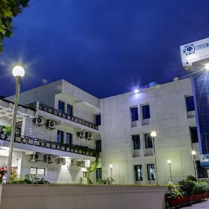 Blue Diamond The Hotel Korba Exterior photo