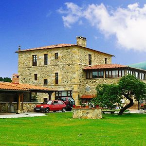 Posada Ribera Del Pas Hotel Iruz Exterior photo