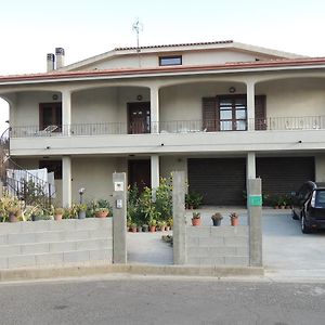 Il Nuraghe Bed & Breakfast Uras Exterior photo