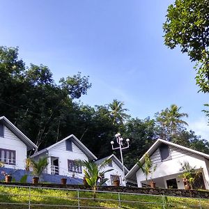 Mistywindvalley Hotel Kudayattur Exterior photo