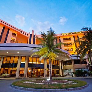 Quality Hotel Aracaju Exterior photo