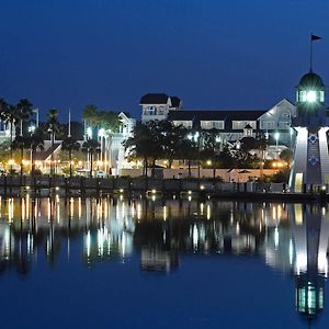 Disney'S Yacht Club Resort Lake Buena Vista Exterior photo