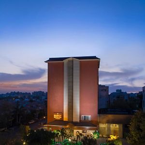 Bloomsuites L Ahmedabad Exterior photo