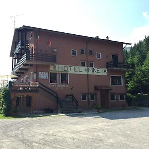 Albergo Ristorante Pineta Collio Exterior photo