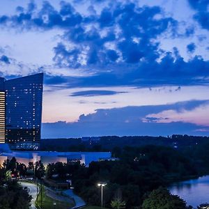 Mohegan Sun Hotel Uncasville Exterior photo