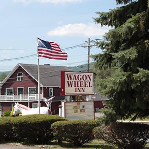 Wagon Wheel Inn Lenox Exterior photo