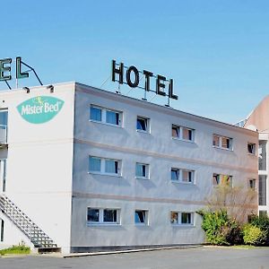 Mister Bed Chambray Les Tours Hotel Exterior photo