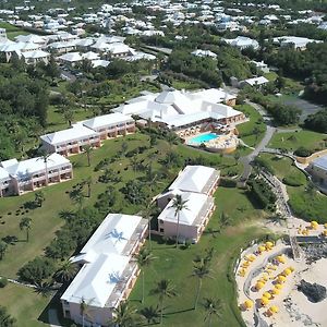 Coco Reef Bermuda Hotel Mount Pleasant Exterior photo