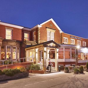 Alma Lodge Hotel Stockport Exterior photo