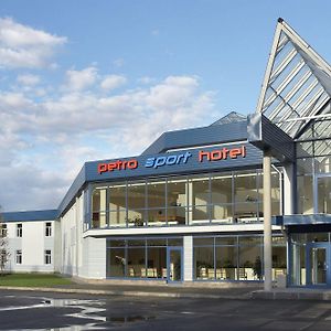 Petro Sport Hotel Saint Petersburg Exterior photo