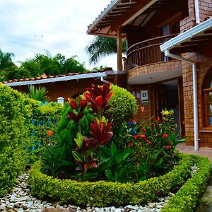 Hostal San Jorge Hotel Pereira Exterior photo