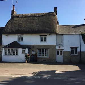 The Cinnamon Stick Chipping Norton Exterior photo