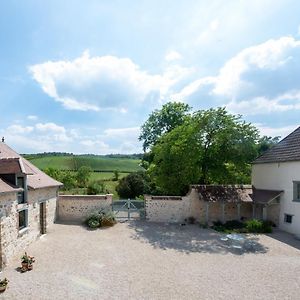 L' Ecrin Des Vignes Bed & Breakfast Sermiers Exterior photo