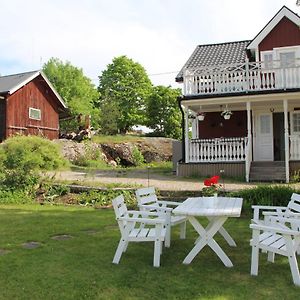 Hedesunda Bed & Breakfast Bed & Breakfast Exterior photo