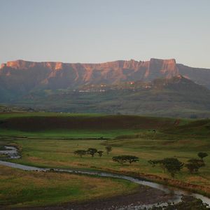 Hlalanathi Drakensberg Resort Bergville Exterior photo