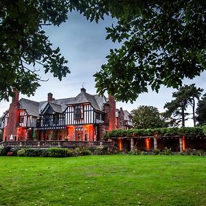 Inglewood Manor Hotel Ledsham  Exterior photo