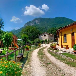 Agriturismo La Ferrera Hotel Varco Sabino Exterior photo