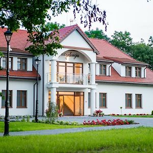 Rezydencja Dwor Polski Hotel Belchatow Exterior photo