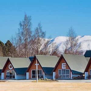 Mountain Chalets Motel Twizel Exterior photo