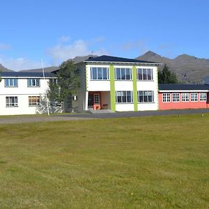 Hotel Stadarborg Breiddalsvik Exterior photo