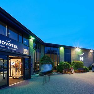 Novotel London Stansted Airport Stansted Mountfitchet Exterior photo