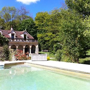 La Chapelle Du Domaine Bed & Breakfast Saint-Loup-Geanges Exterior photo