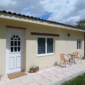 Gite De Cerisier Villa Saint-Nicolas-de-la-Grave Exterior photo