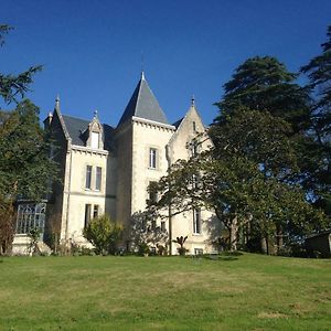 Chateau Mathias Bed & Breakfast Marmande Exterior photo