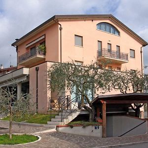 Camere Rufino A Pochi Chilometri Dal Centro Di Perugia E Da Assisi Collestrada Exterior photo