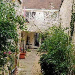 Le 3 Rue Grande Bed & Breakfast Moret-sur-Loing Exterior photo