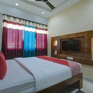 Oyo 26981 Sharan Residency Hotel Channarayapatna Exterior photo