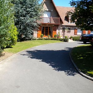 Le Cedre Bleu Bed & Breakfast Dainville Exterior photo