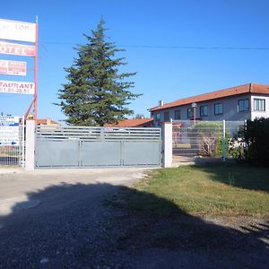 Hotel Cuulong Labarthe-Inard Exterior photo