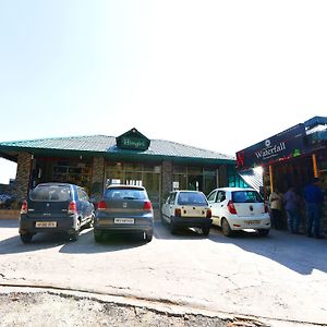 Oyo 12826 Hotel Himgiri Kasauli Exterior photo