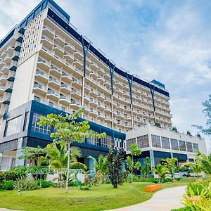 Amerald Resort Hotel Desaru Pengerang Exterior photo