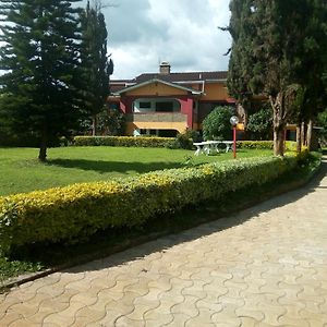 Legacy Gardens Nyeri Bed & Breakfast Exterior photo