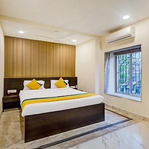 Itsy Hotels Neeranand Plaza Kolkata Exterior photo