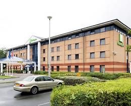 Express By Holiday Inn Warrington Exterior photo