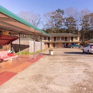 Oyo Hotel Brookhaven Ms Hwy 51 North Exterior photo