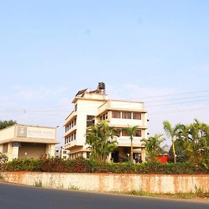 Hotel Manik Moti Lonavala Exterior photo